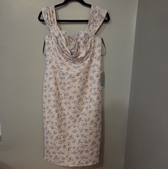 Lavish Alice Women's Off Shoulder White and Purple Floral Cocktail Dress. Sz 14 - Picture 3 of 12